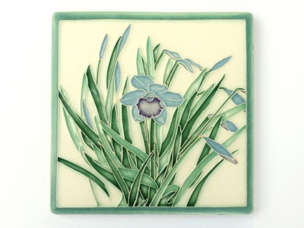 Daffodil tile