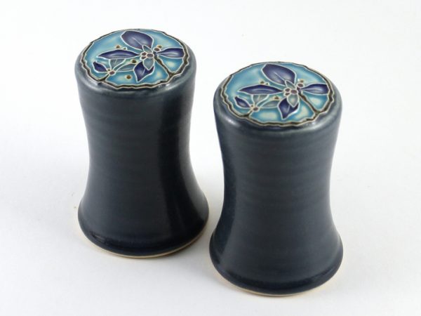 Berry salt and pepper set