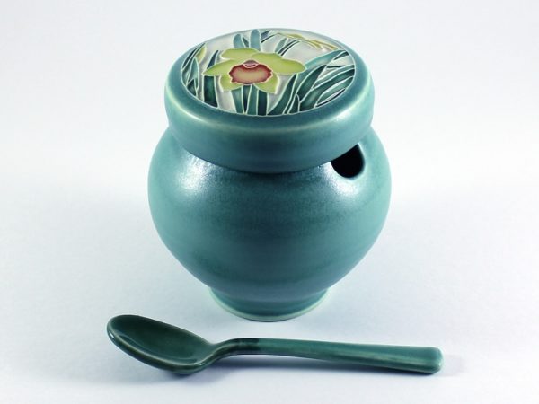 Sugar bowl