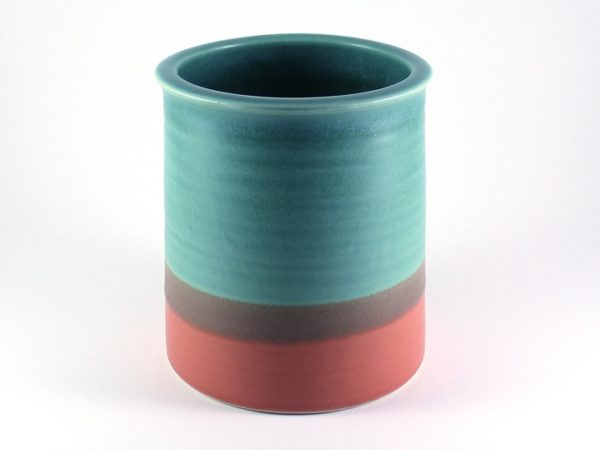 Utensil holder