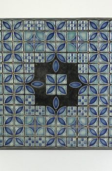 Lattice tile, large
