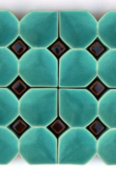 Brocade tile piece