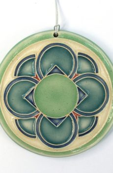 Four flowers ornament