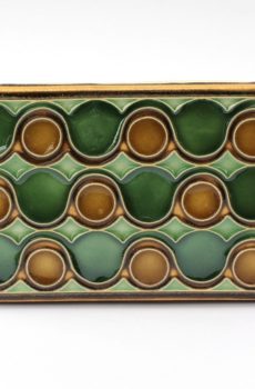 Bubble dots tile