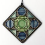 Split circles ornament