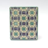Split circles tile