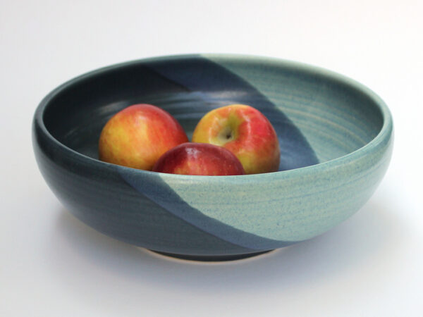 Large serving bowl