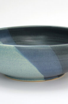Medium serving bowl