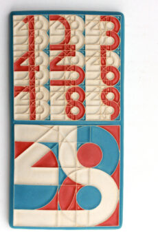 Numbers tile