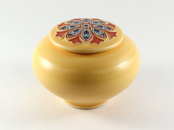 Sonnet covered jar