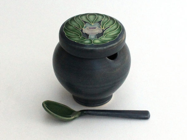 Sugar bowl