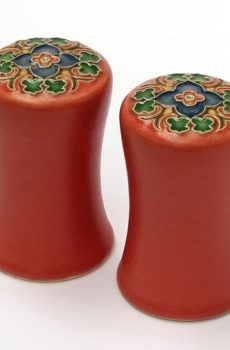 Trellis salt and pepper set