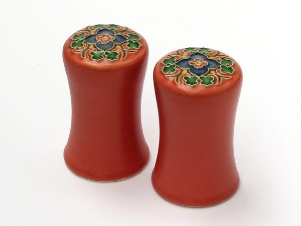 Trellis salt and pepper set