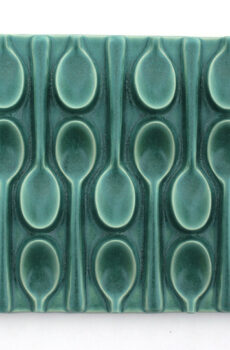 Spoon tile