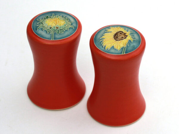 Sunflower salt and pepper set