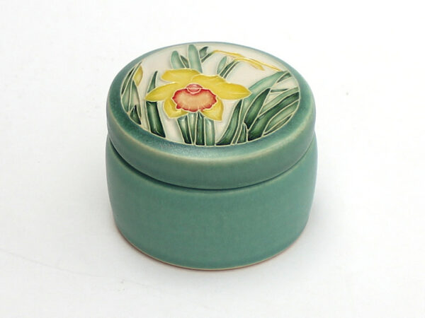 Daffodil trinket box