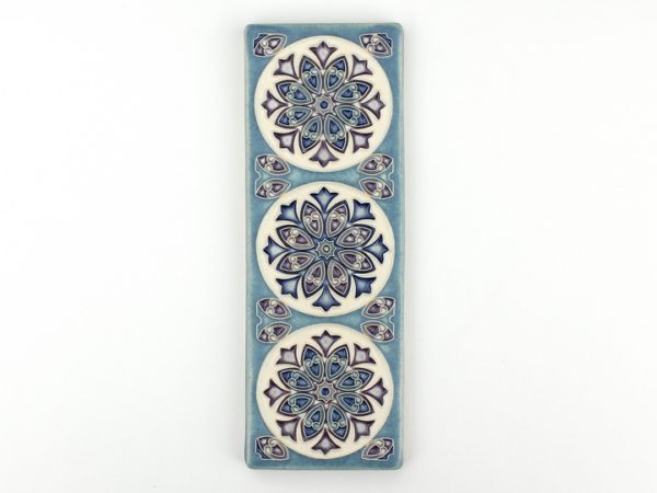 Trio tile